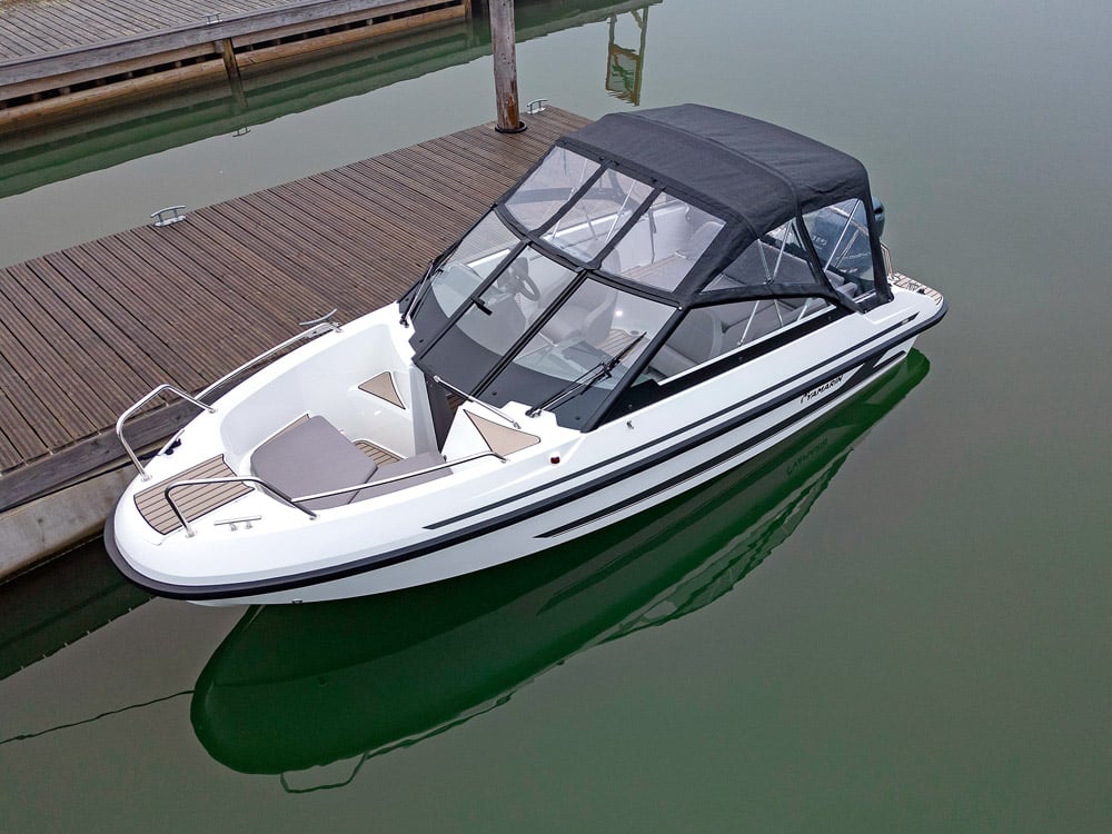 Yamarin The Premium Edition includes an aft canopy